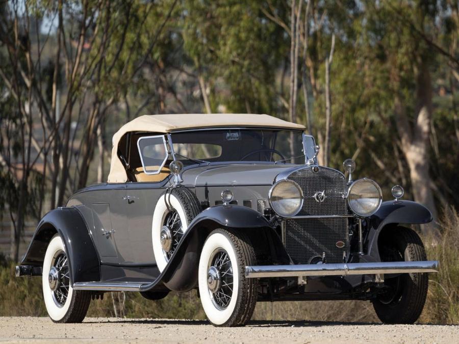  Cadillac V8 355-A Roadster by Fleetwood (4502) 1931 года  (фото 2 из 29)